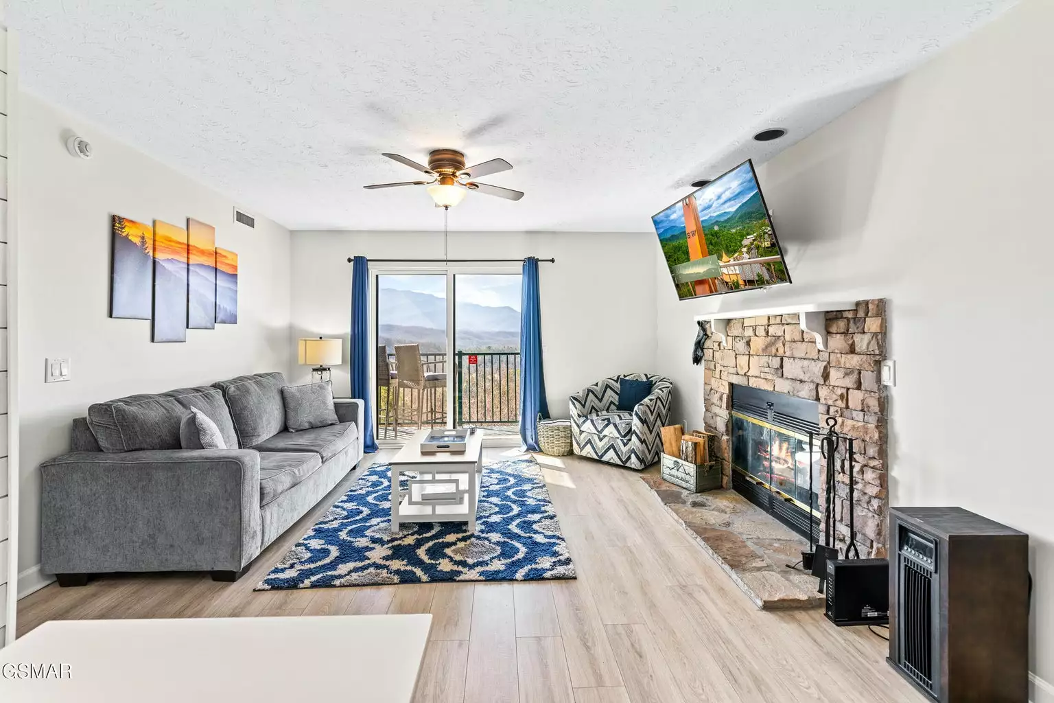 3710 Weber Road, E104