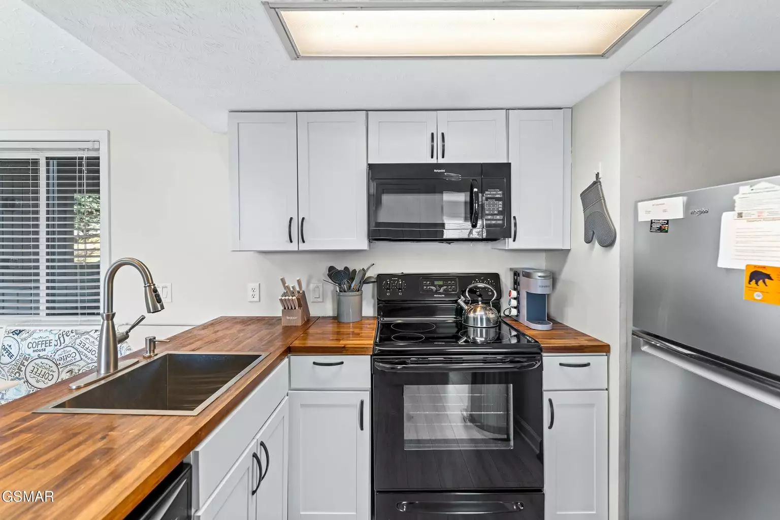 3710 Weber Road, E104