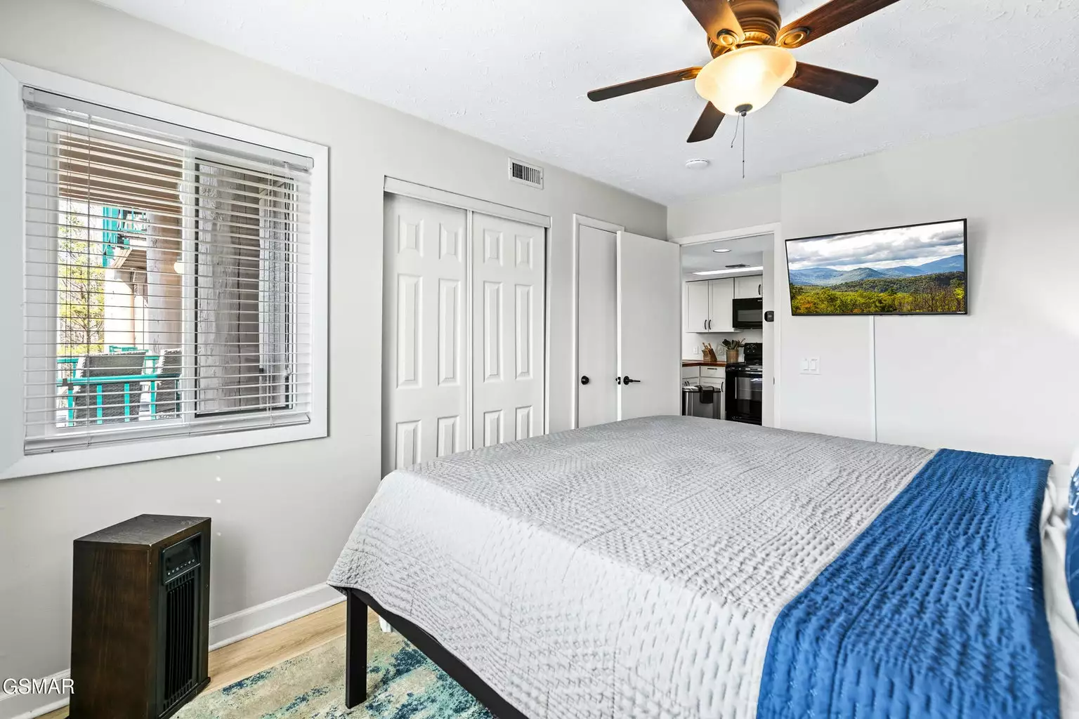 3710 Weber Road, E104