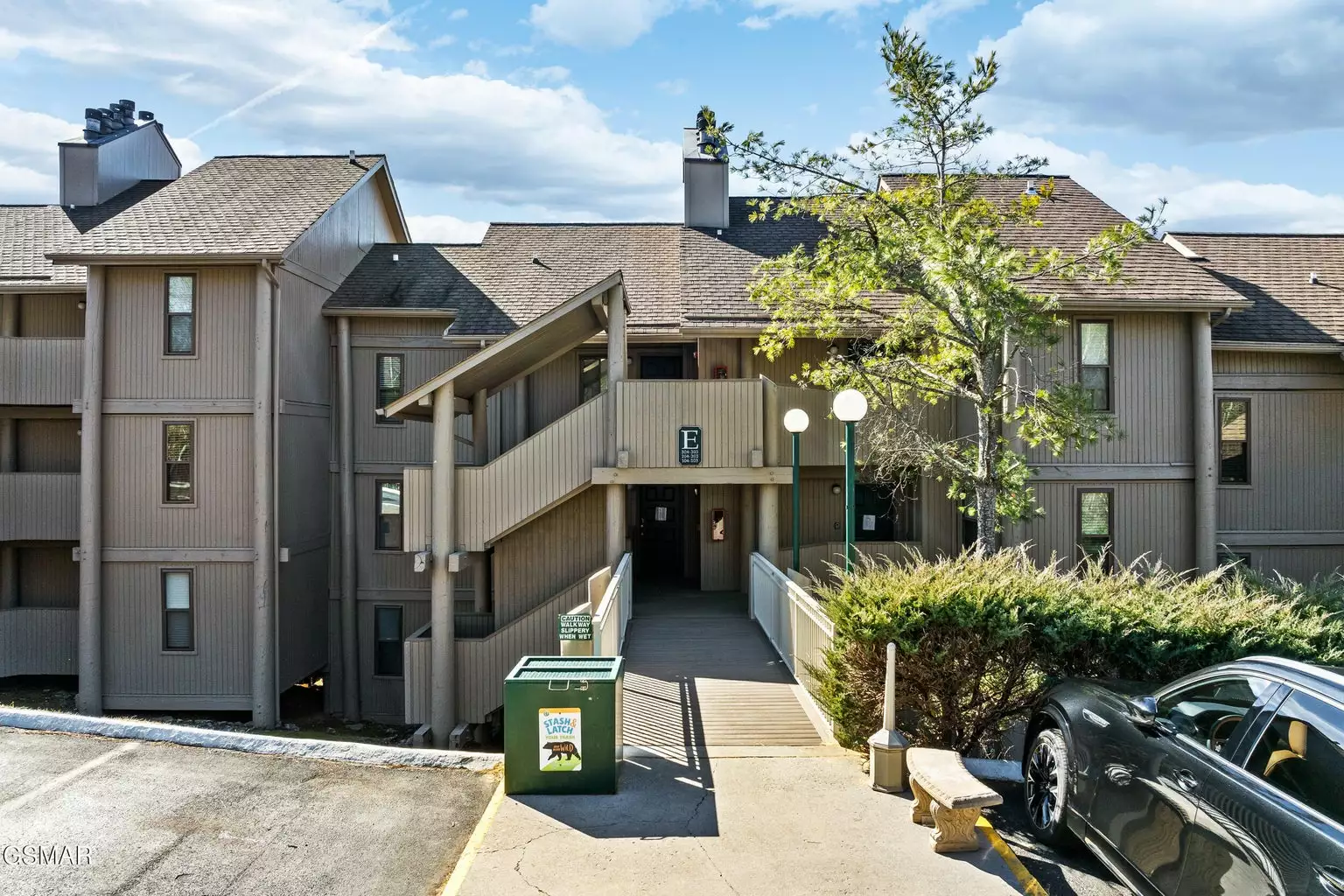 3710 Weber Road, E104