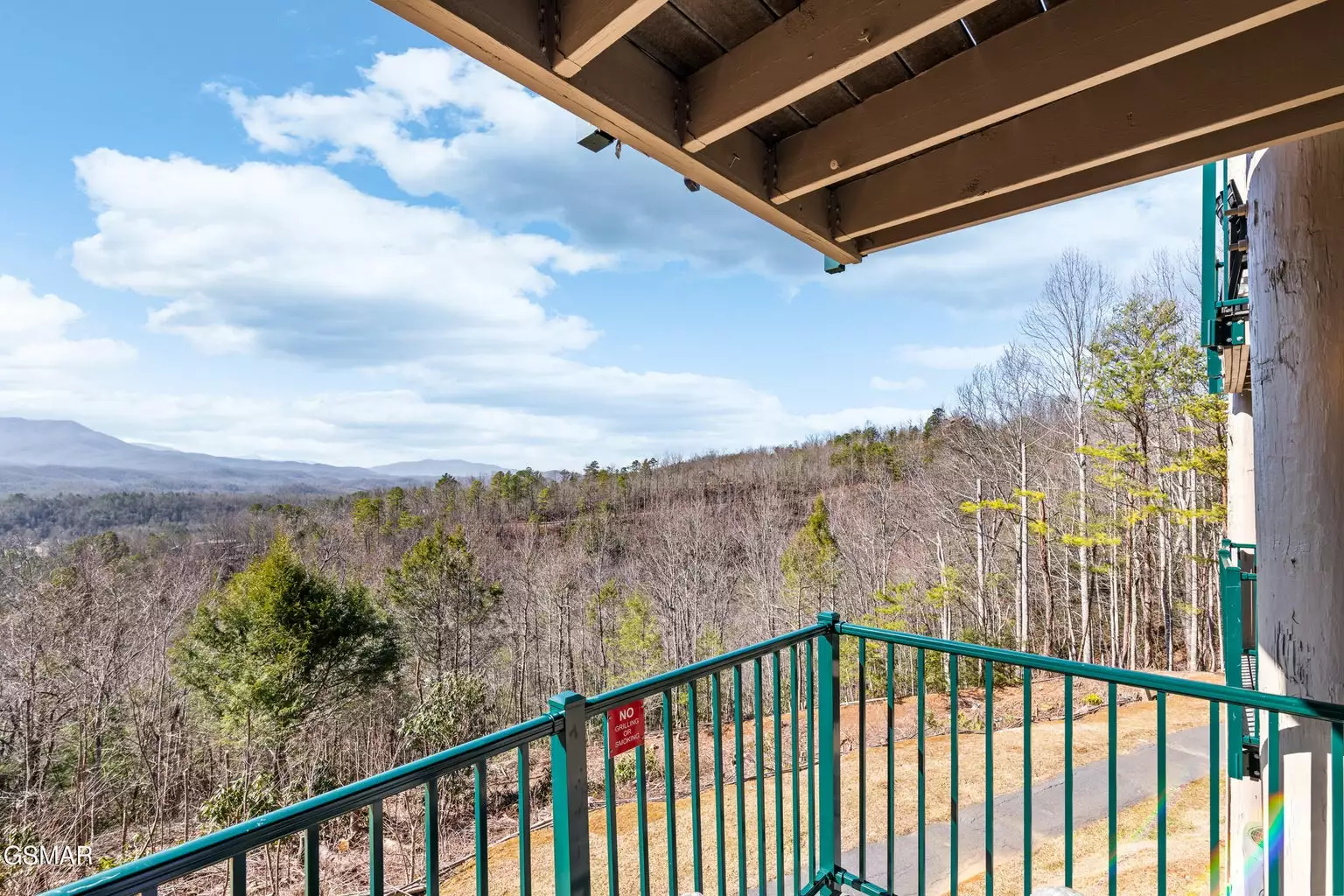 3710 Weber Road, E104