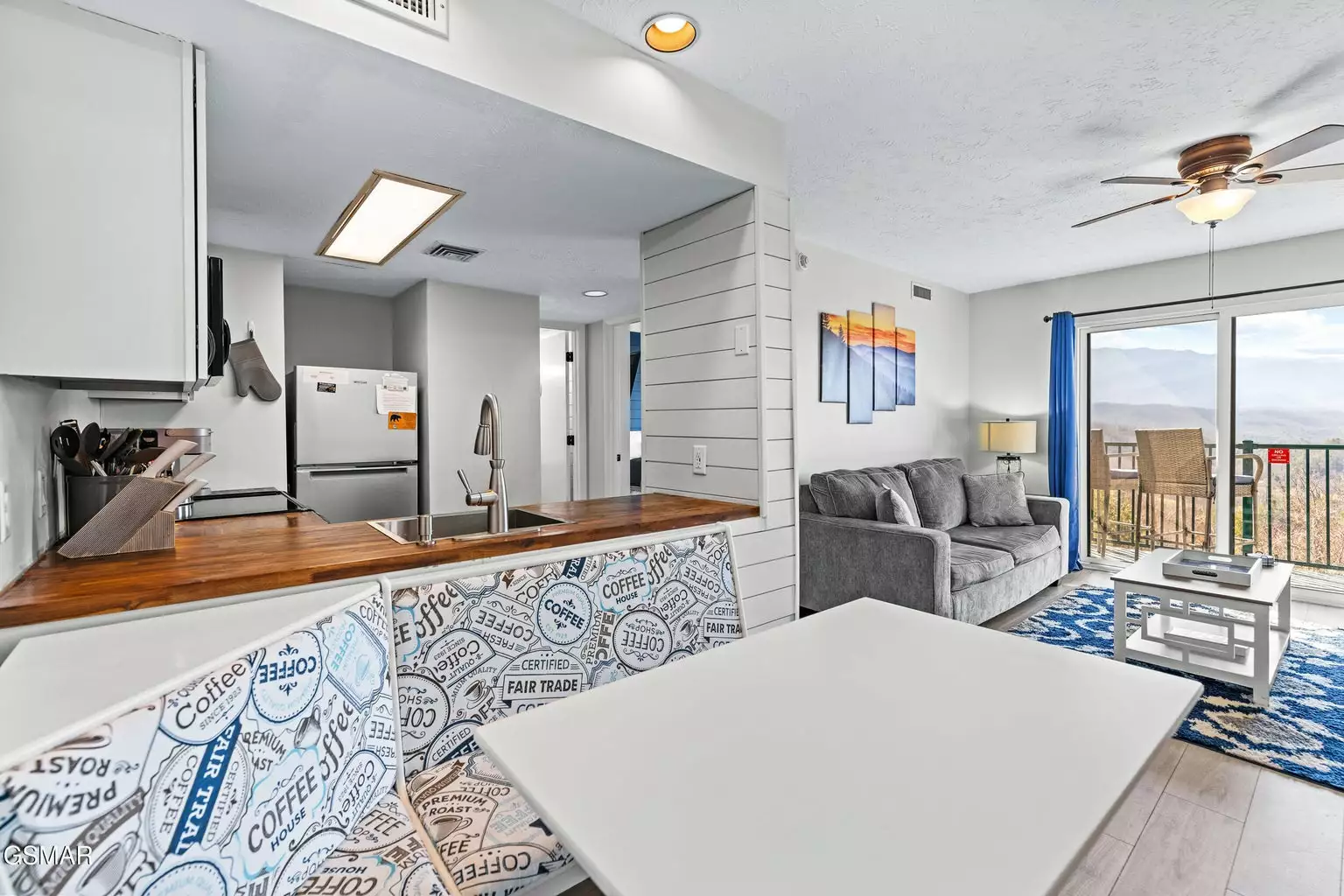 3710 Weber Road, E104