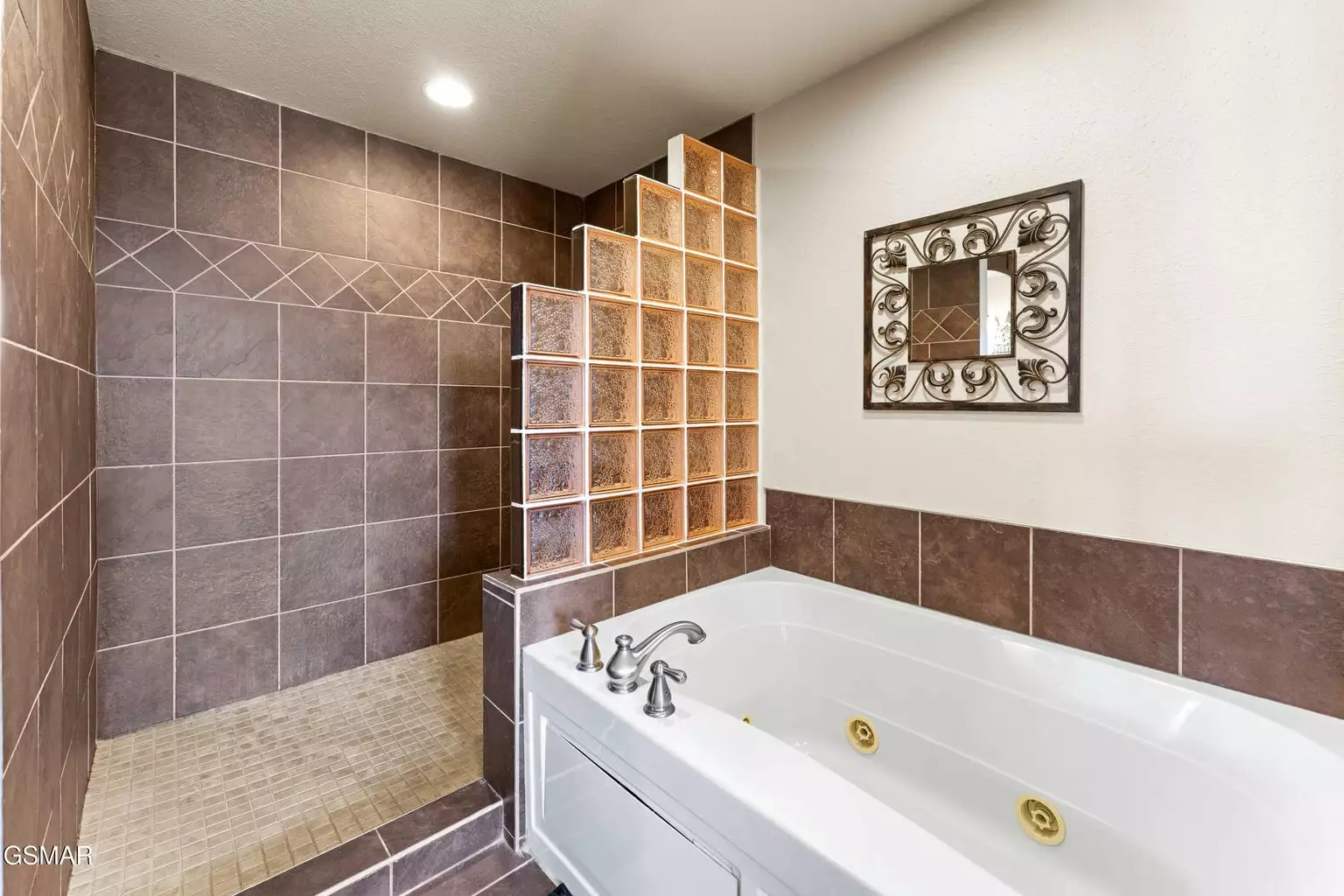 410 Big Bear Way, 5001