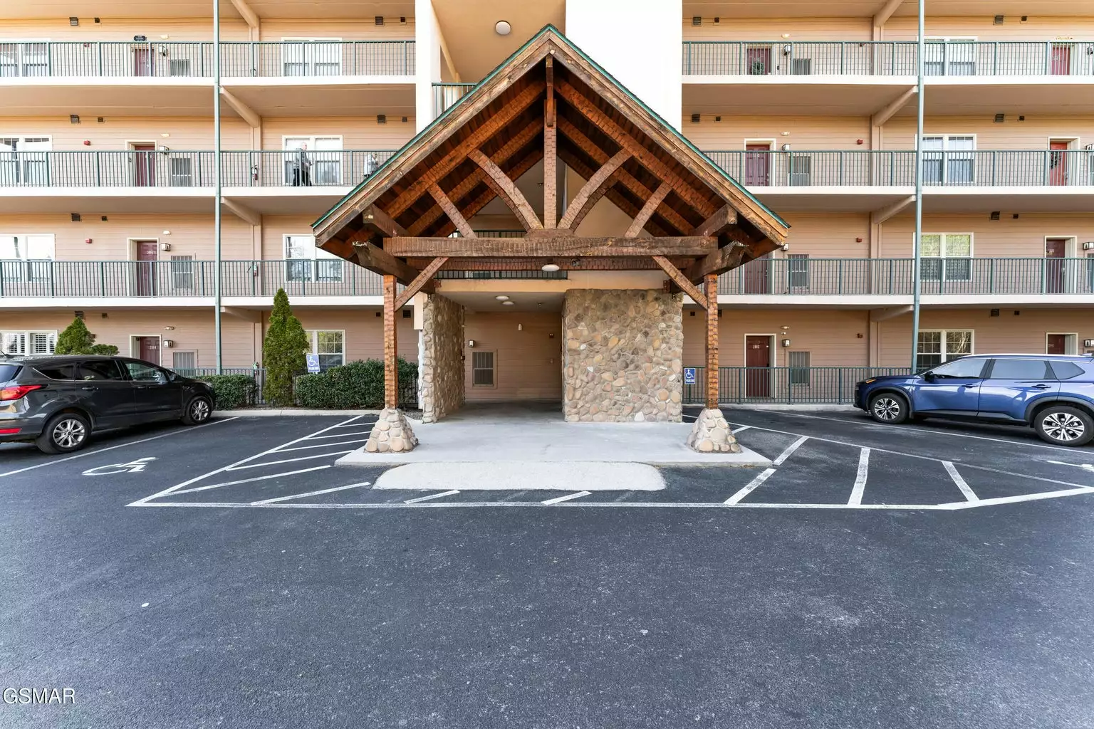 410 Big Bear Way, 5001