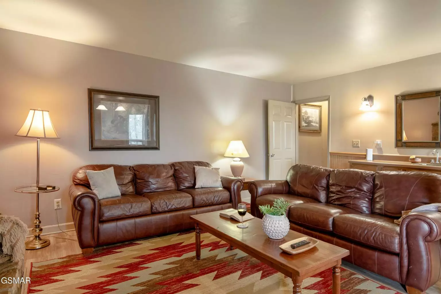 2616 Sunset Cir