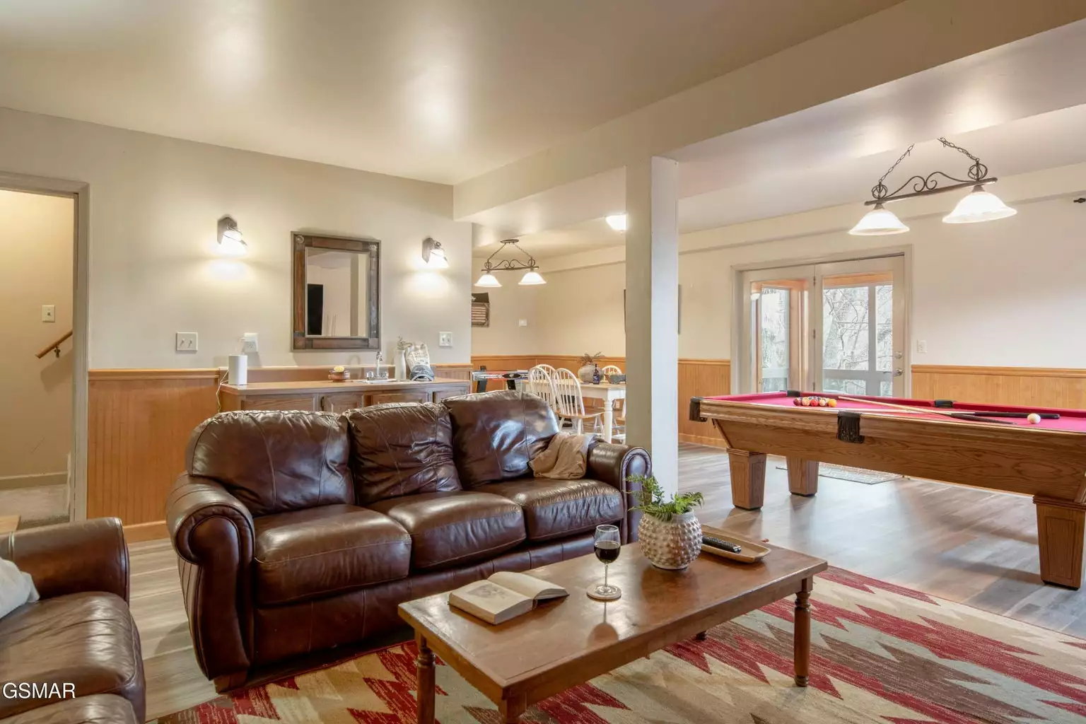 2616 Sunset Cir