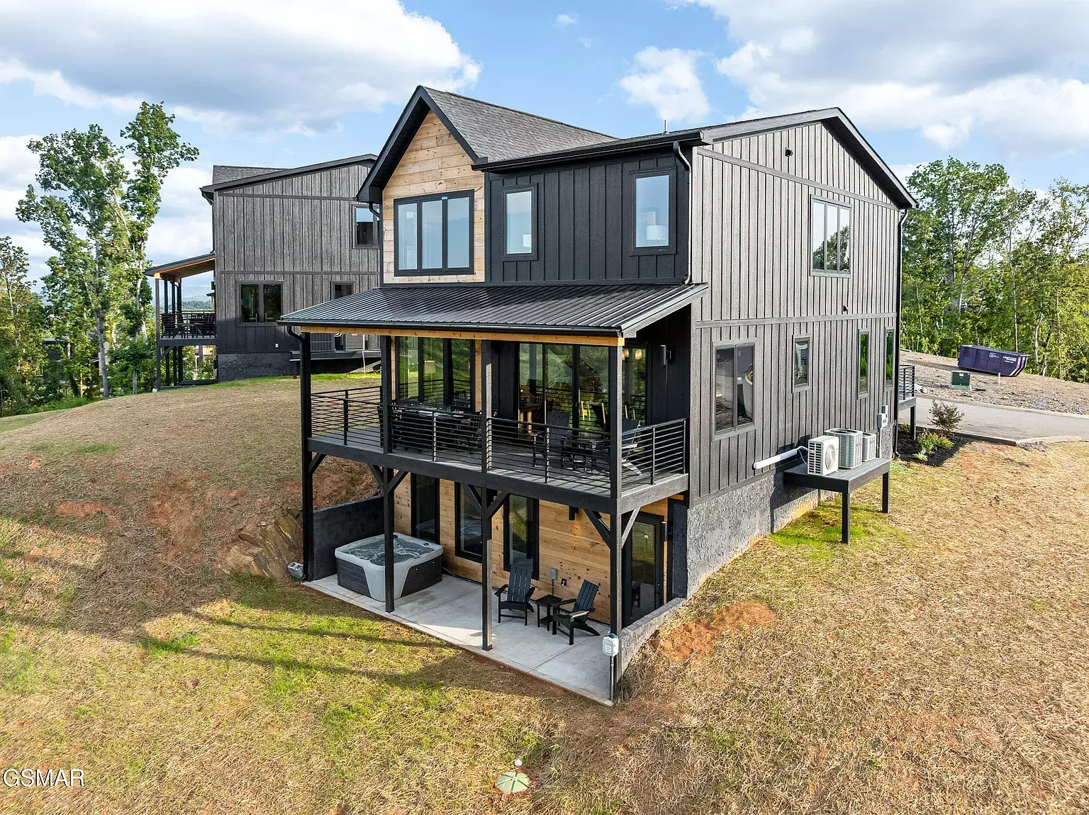 1405 Reedmont Way