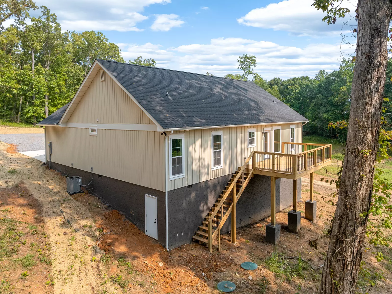 2327 Geraldine Way