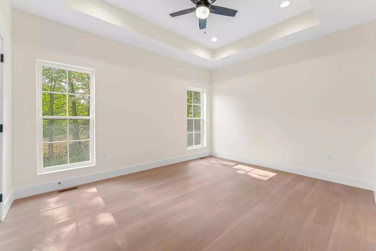 2327 Geraldine Way