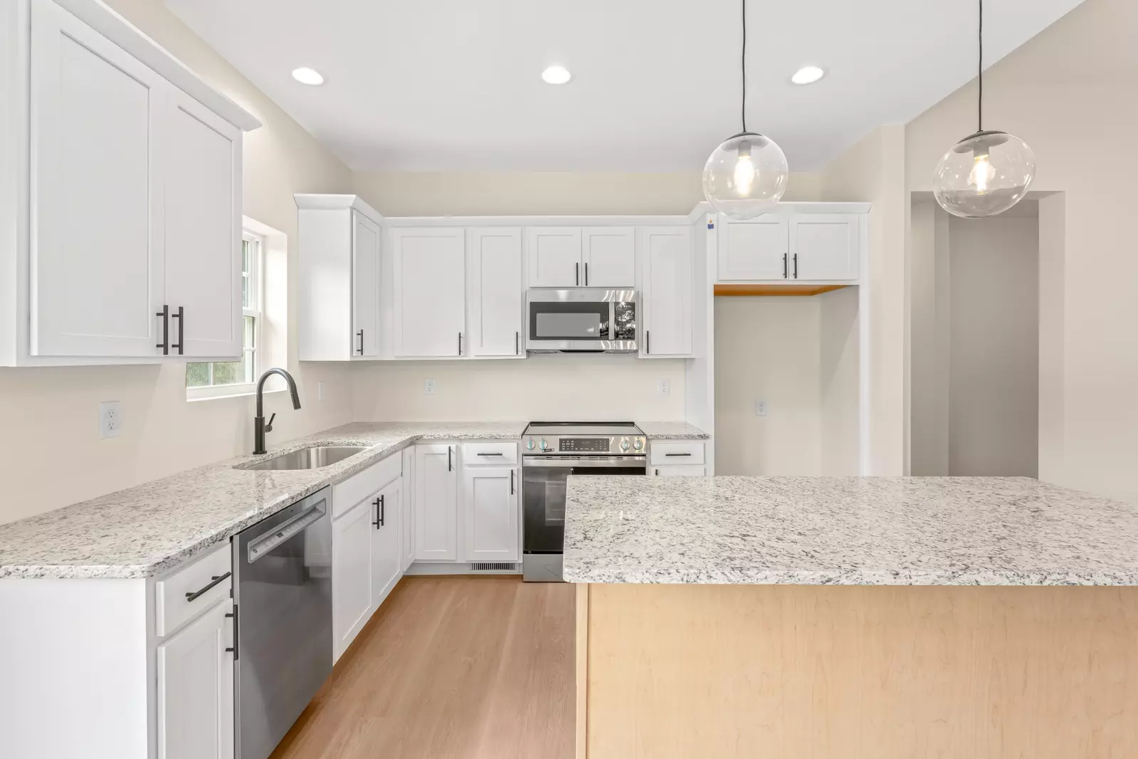 2327 Geraldine Way