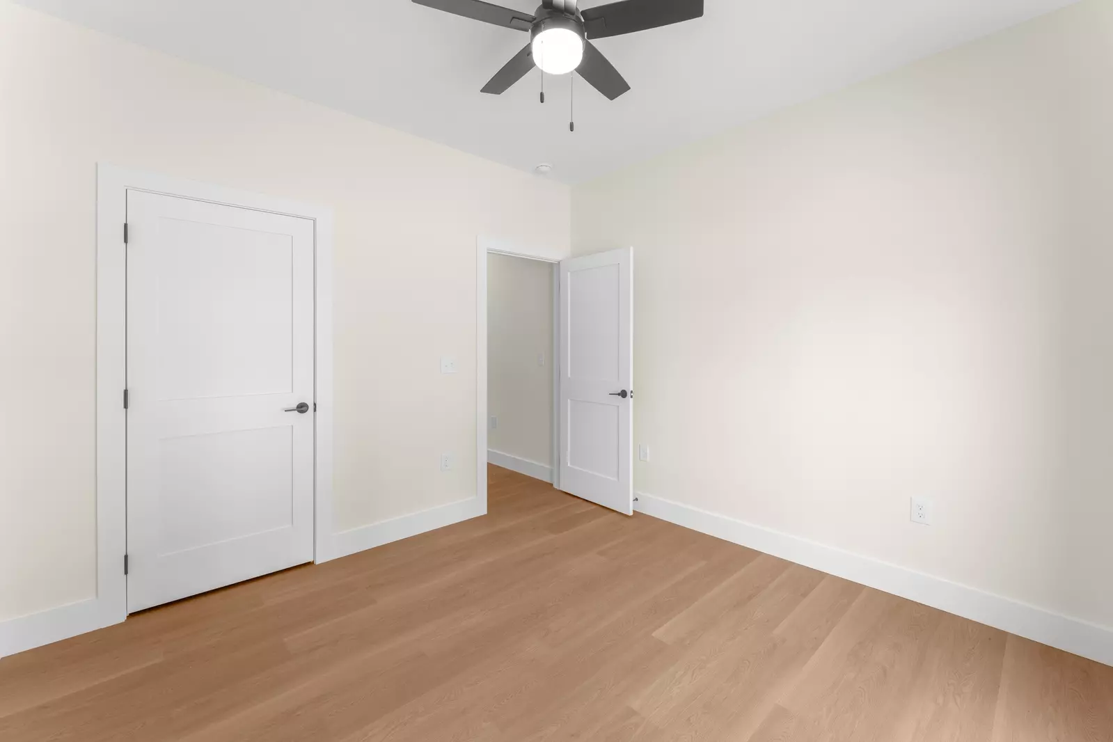 2327 Geraldine Way