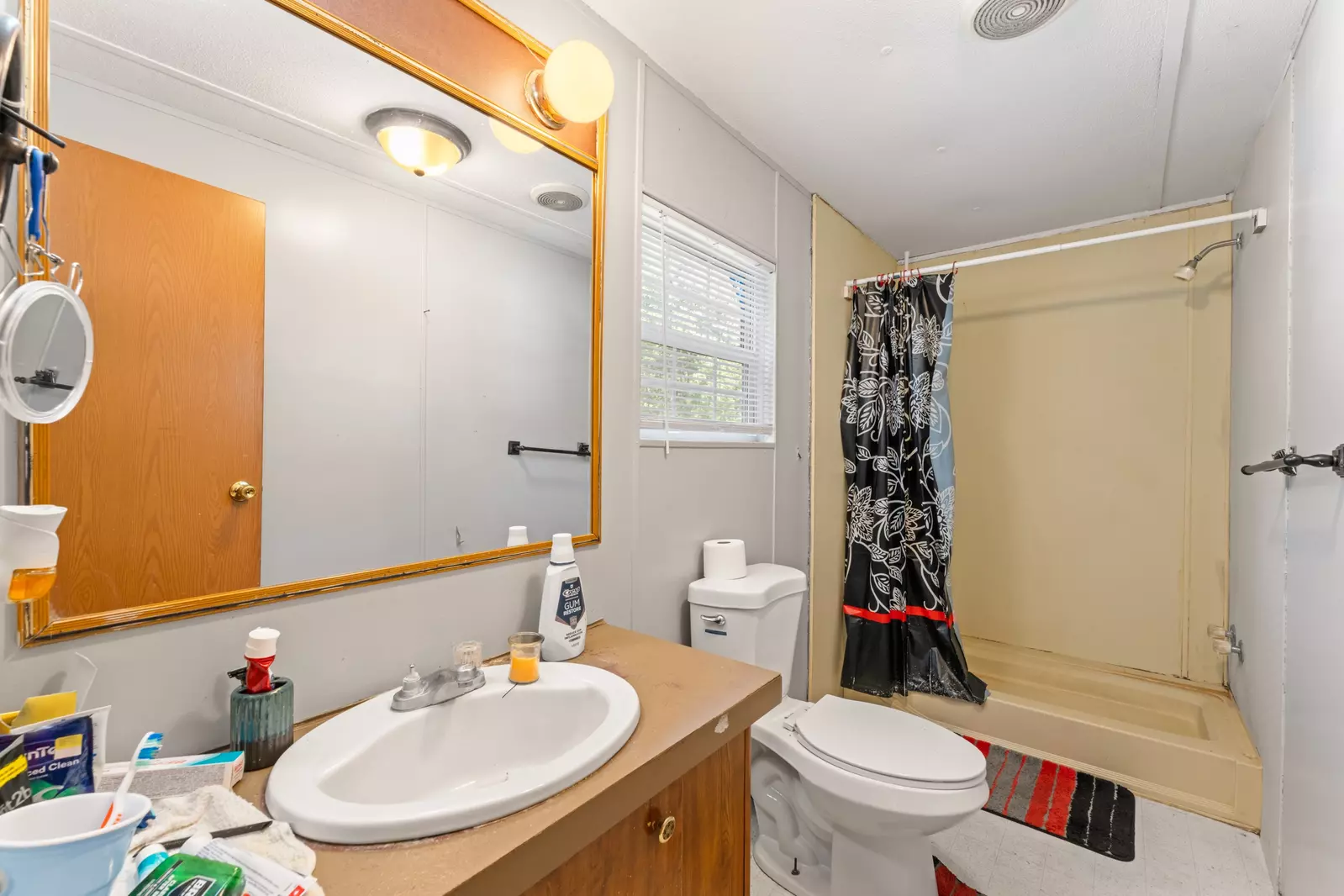 446 Red Bud Ln