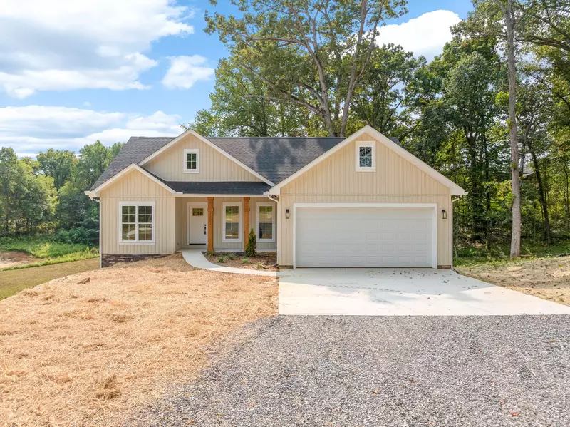 new construction home in Geraldine Way