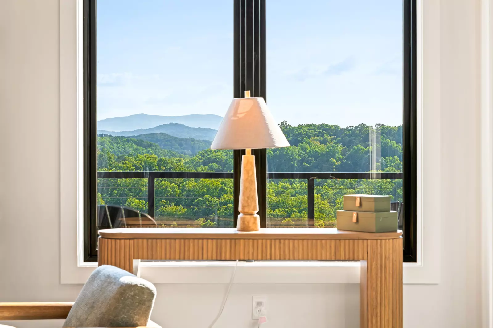 3819 Heavens View Lane