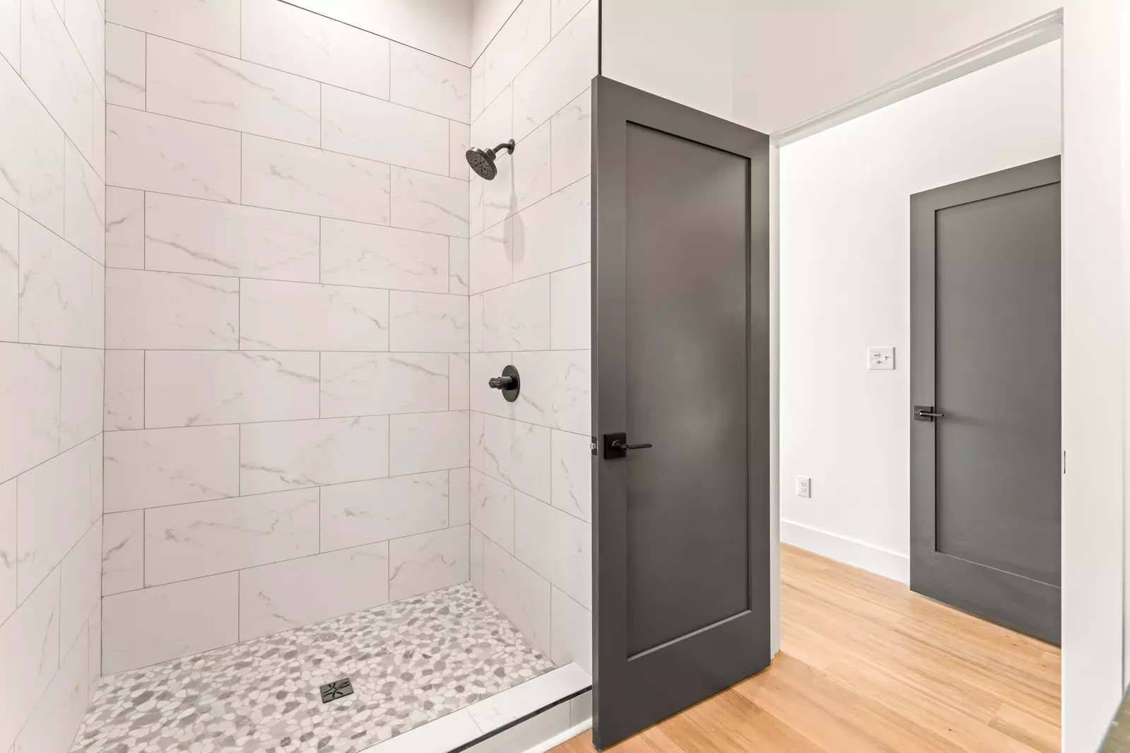 3819 Heavens View Lane