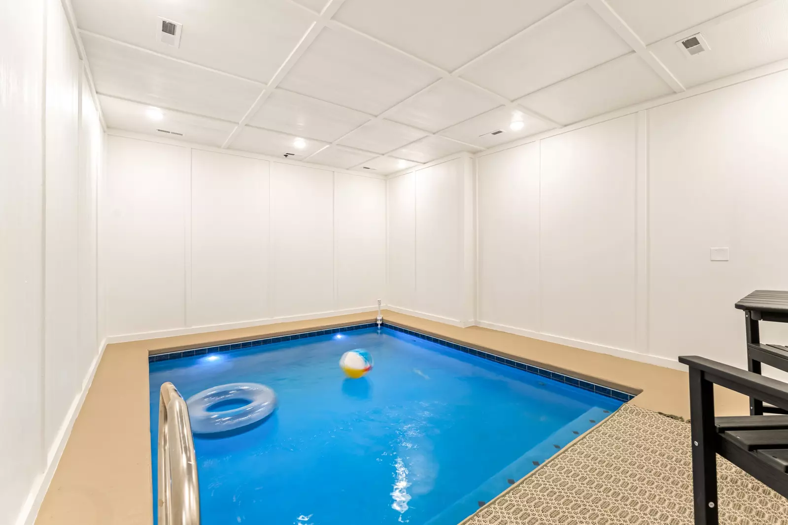 3819 Heavens View Lane